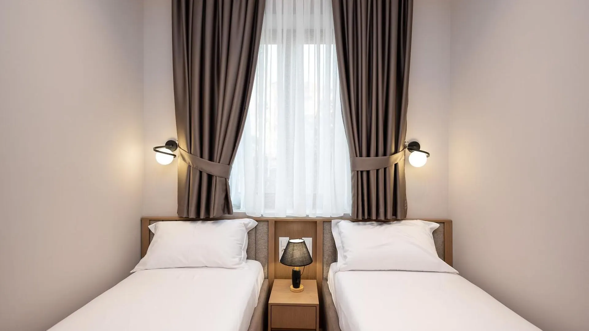 Villa Boutique Hotel Vila 101 Tirana