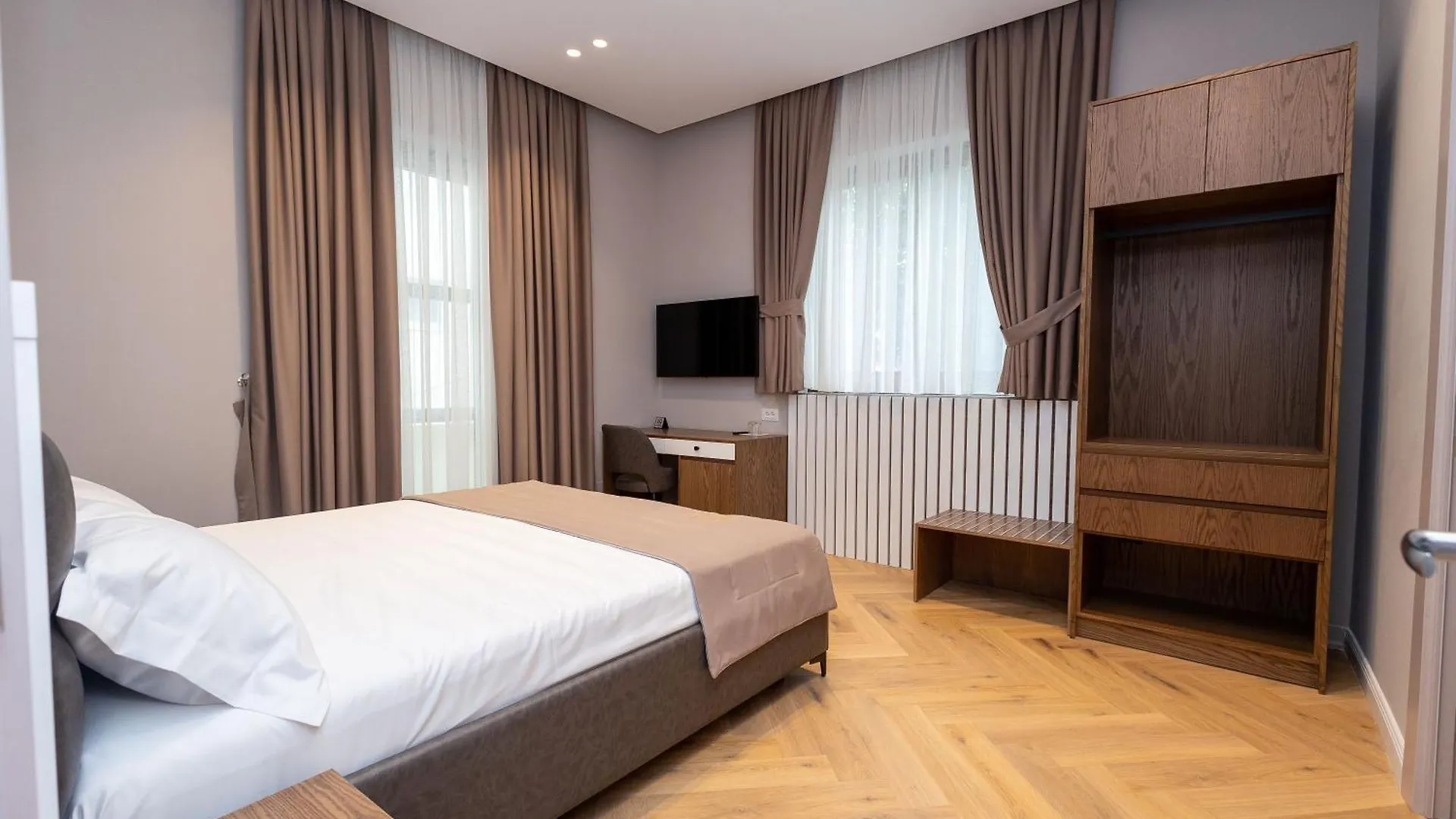 Boutique Hotel Vila 101 Tirana 0*,  Albania
